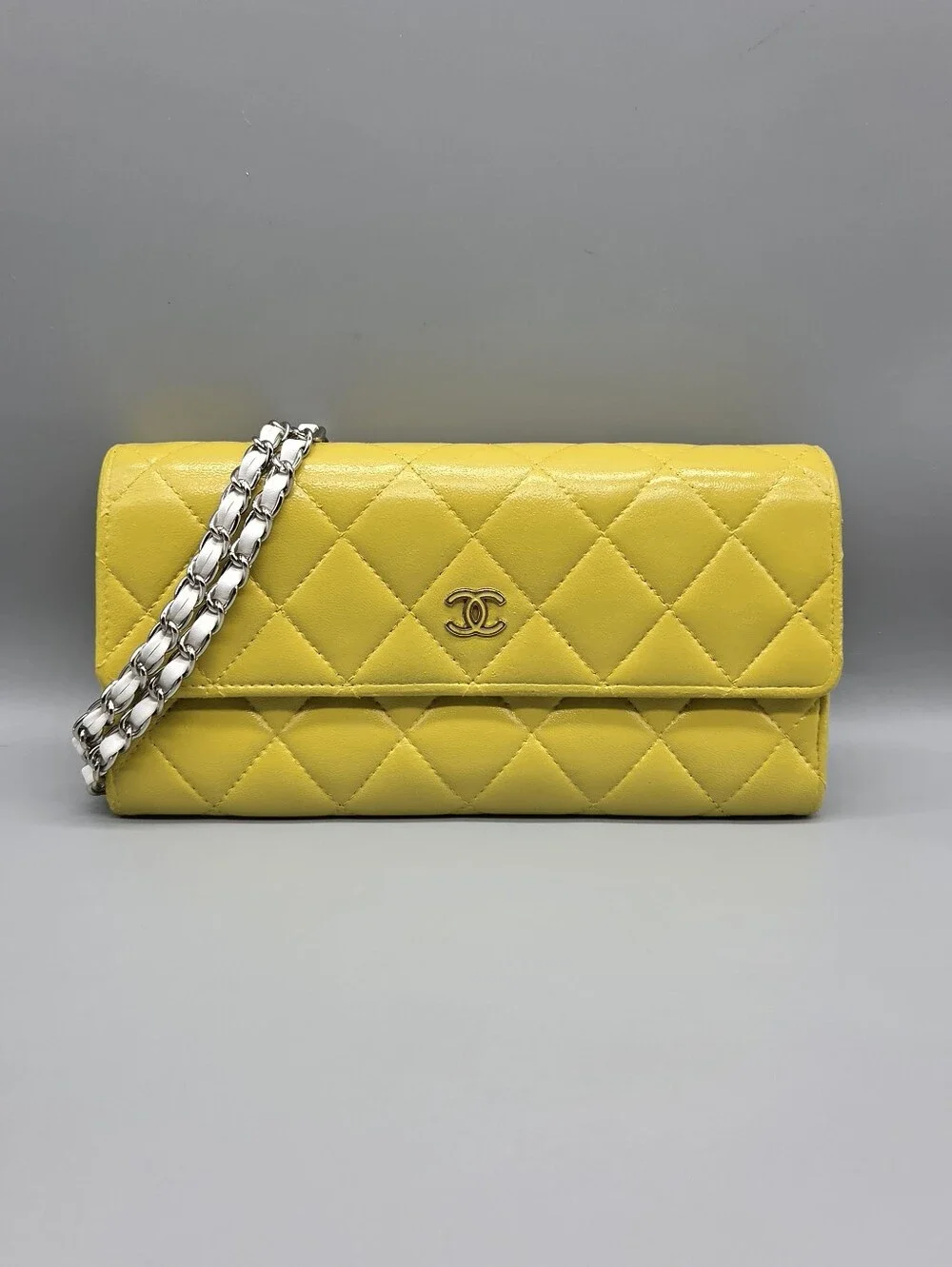 💛CHANEL Authentic Quilted Wallet/Clutch💛